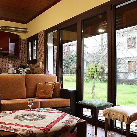 Snow Story 1 -elati, Trikala-2bd *